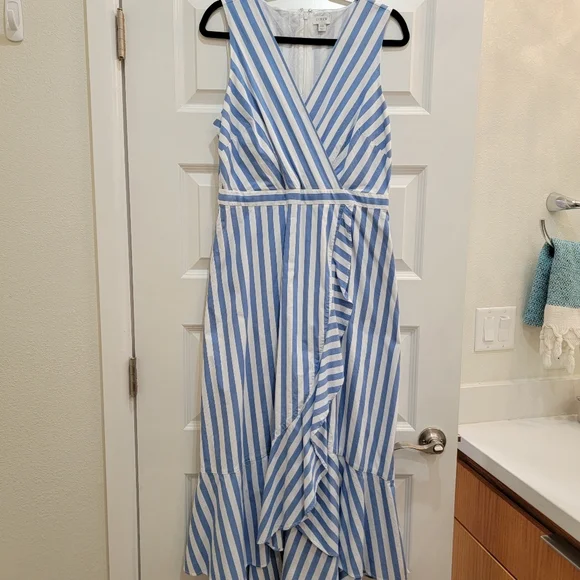 EUC J.Crew Faux Wrap Dress - Picture 3 of 10